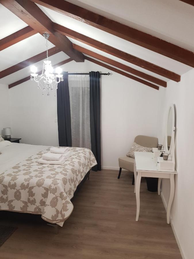 Boutique Villa Zontova Jama Vipava Exterior foto